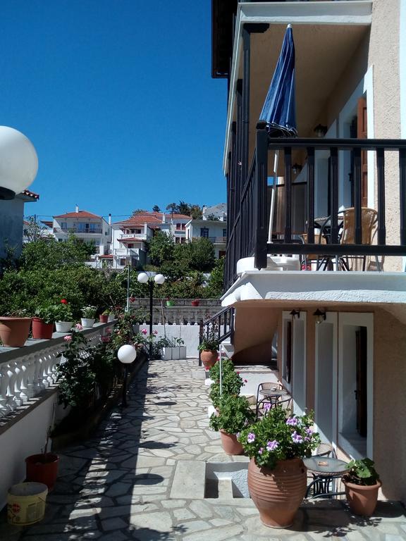 Sofia's Garden Studios Skopelos Exterior foto